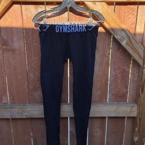 Gym shark leggings 🦈
